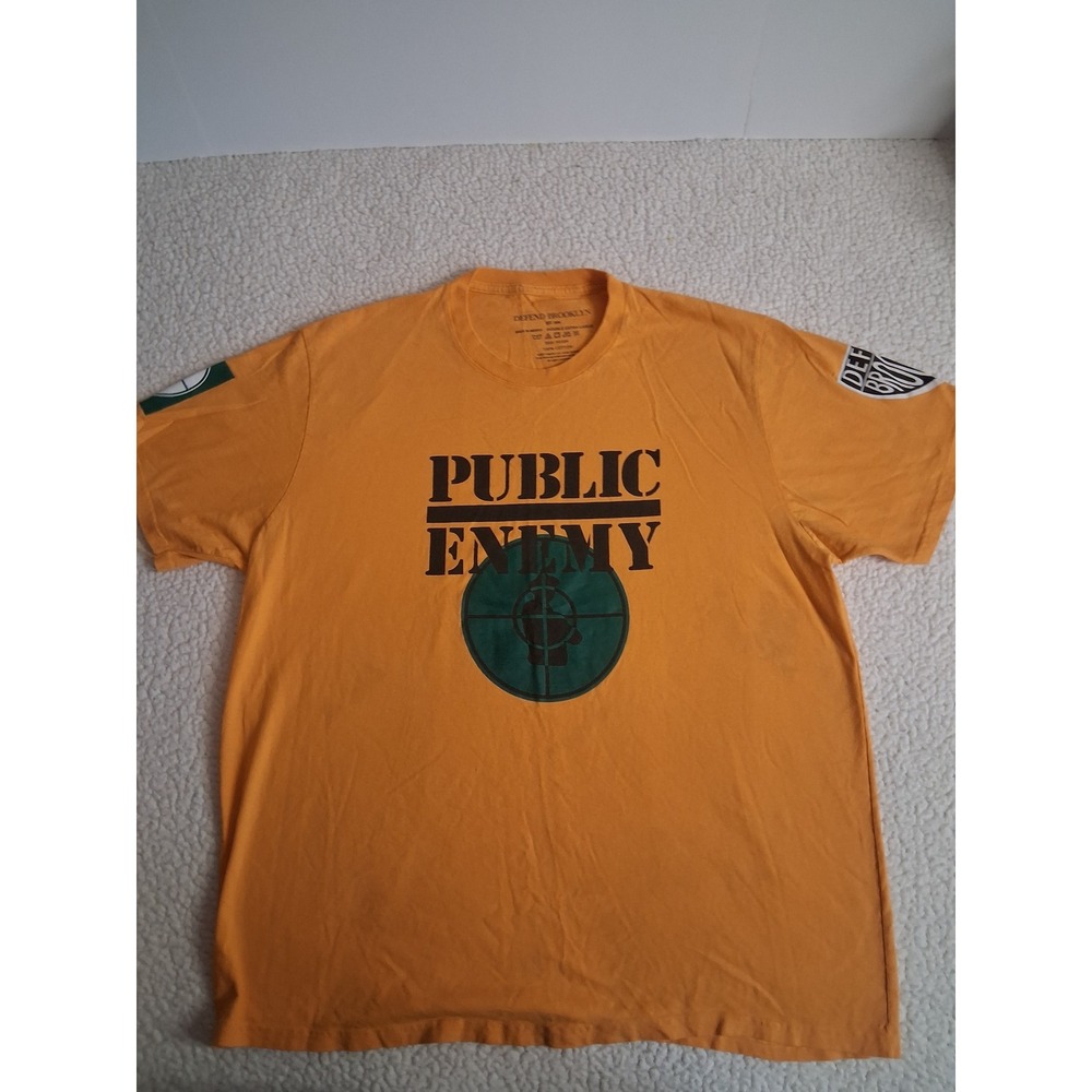 Defend Brooklyn Public Enemy Target Logo Graphic T-Shirt Yellow Mens 2XL